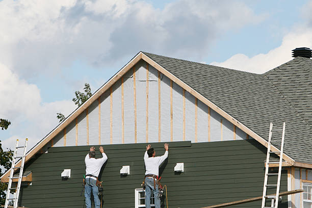 Professional Vinyl Siding technician working in Burlington, NJ